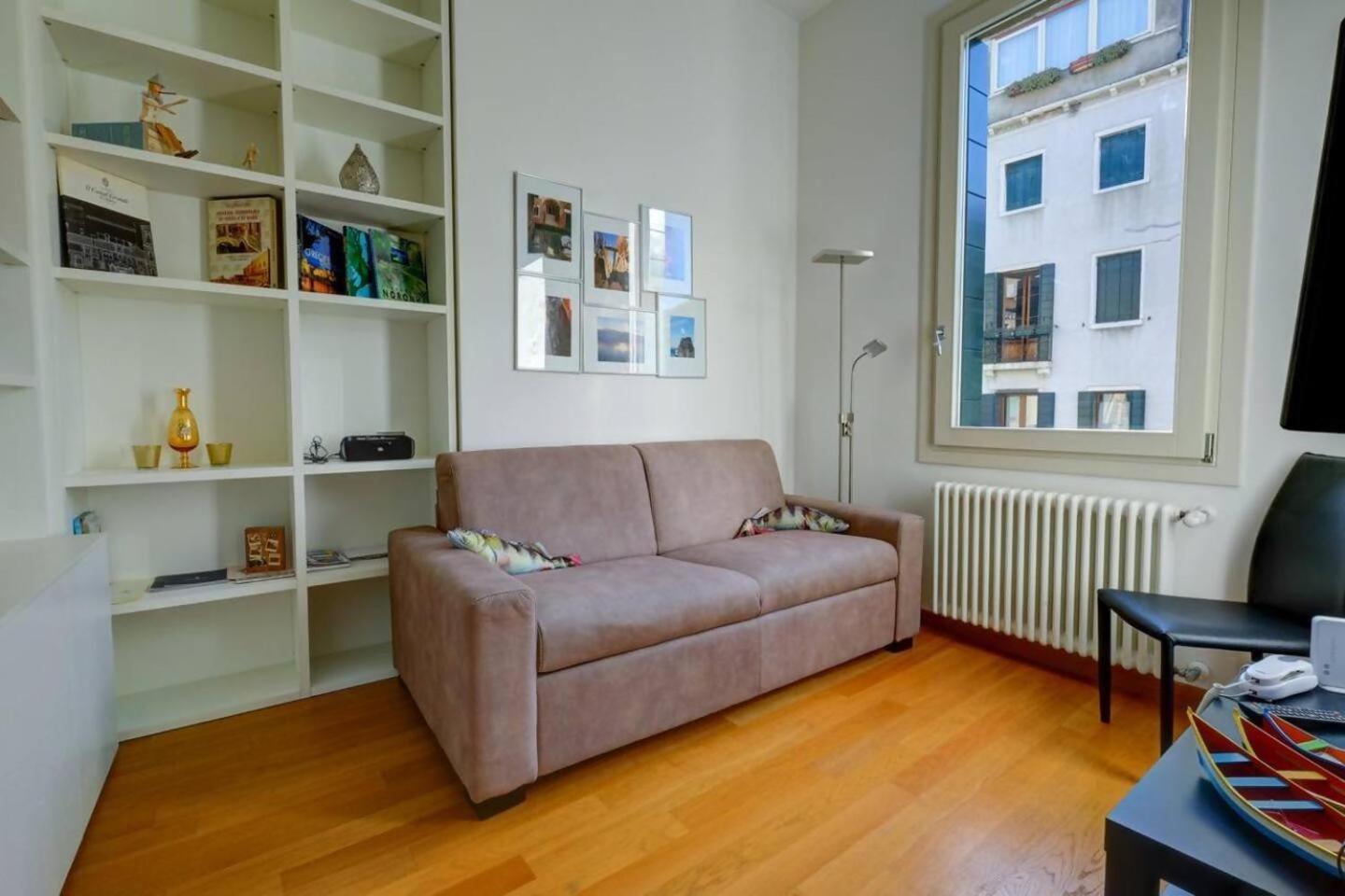 Apartmán Rio Ca Foscari A San Pantalon Benátky Exteriér fotografie