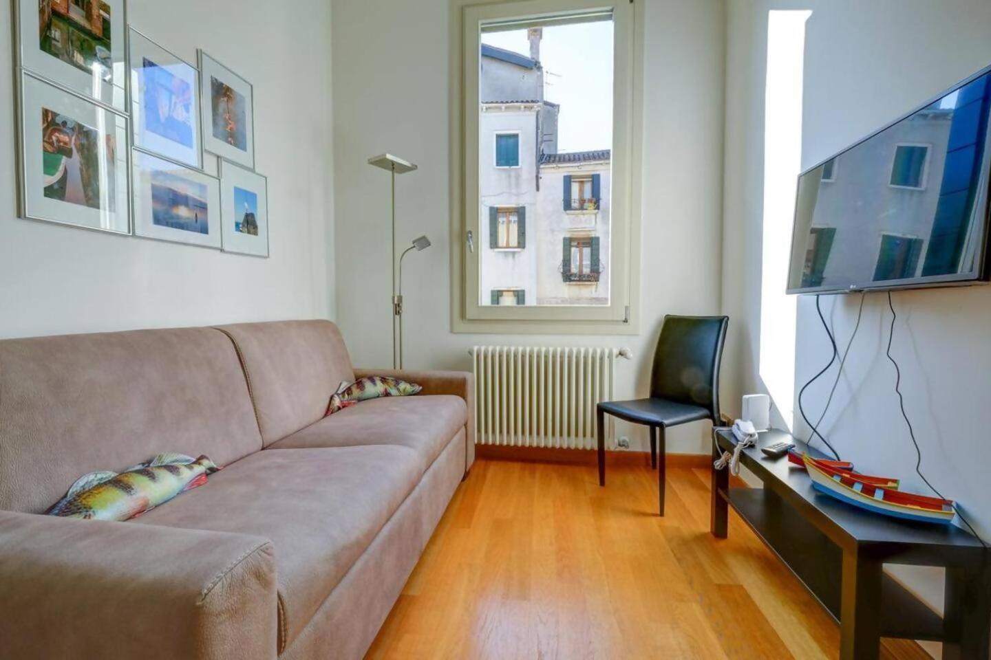 Apartmán Rio Ca Foscari A San Pantalon Benátky Exteriér fotografie